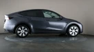 2022-tesla-model-y-e-long-range-small-55