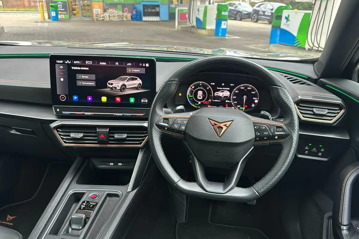 2024-cupra-formentor-14-e-hybrid-v2-big-12