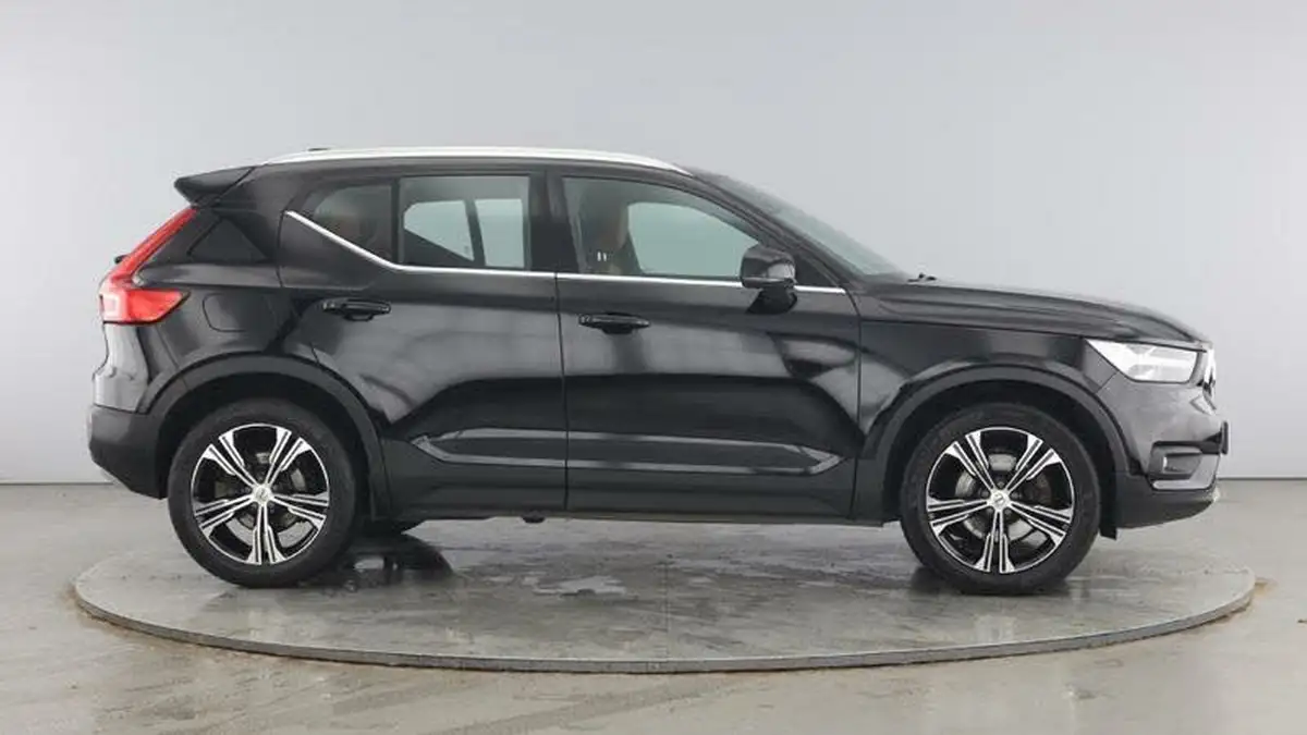 2020-volvo-xc40-20-b4-inscription-pro-big-3