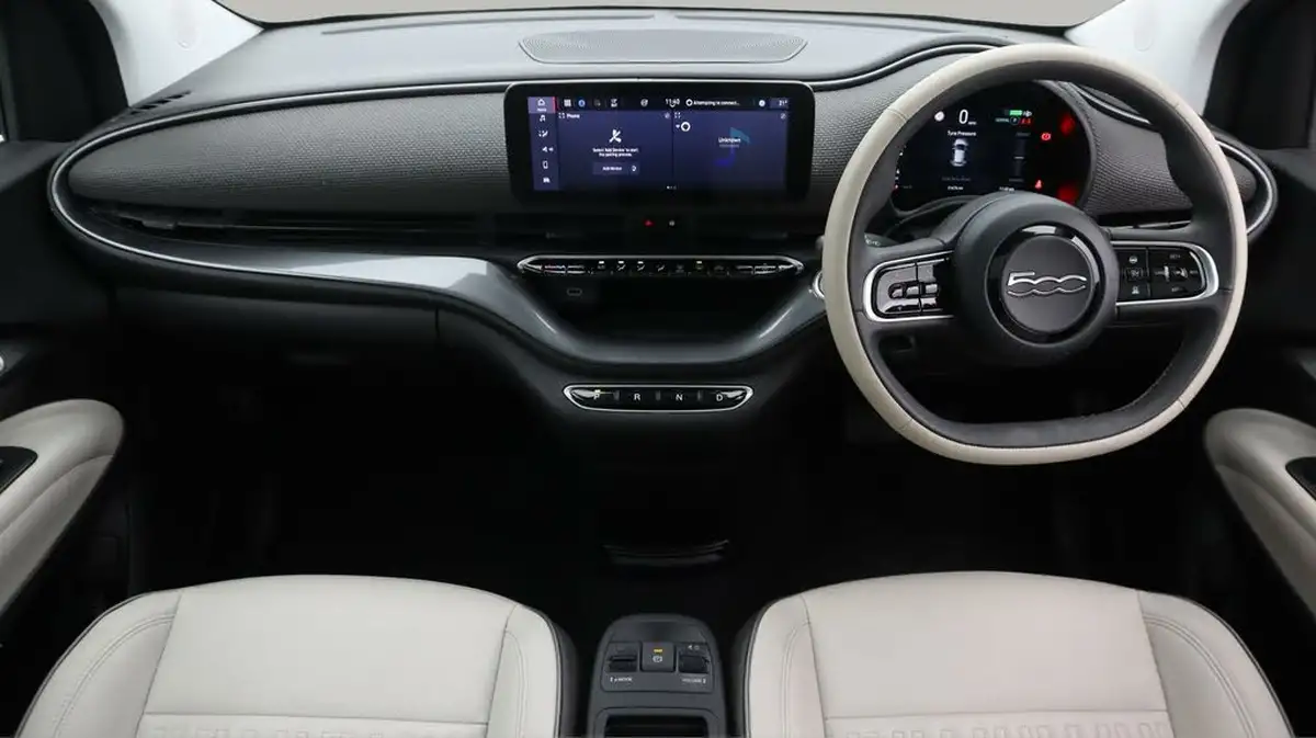 2021-fiat-500-e-la-prima-big-13