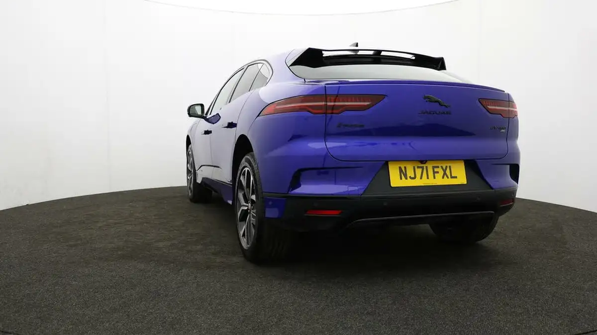 2021-jaguar-i-pace-ev400-hse-big-23