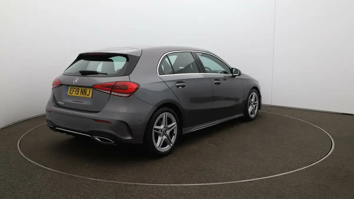 2019-mercedes-benz-a-class-15d-a180d-amg-line-executive-hatchback-5d-7g-dct-big-6