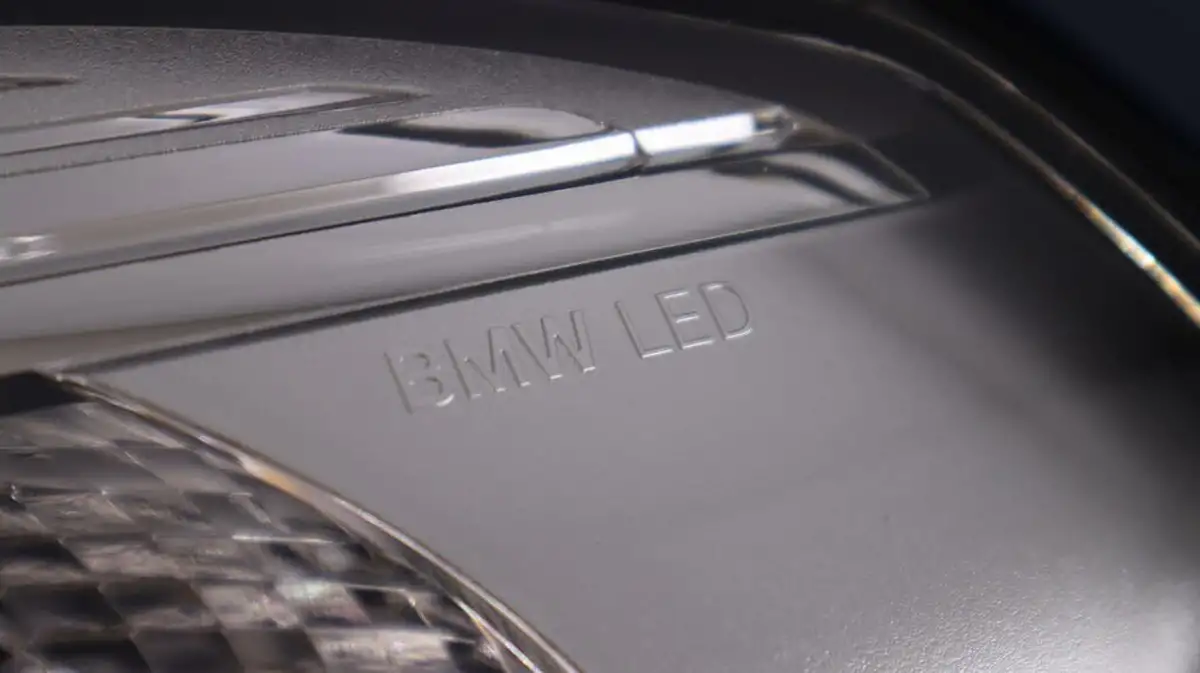 2022-bmw-ix3-e-premier-edition-big-22