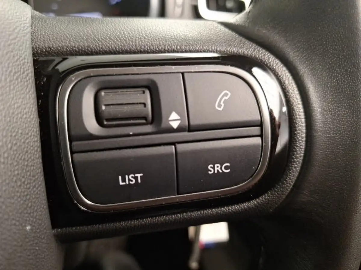 2021-citroen-c3-12-puretech-shine-plus-83ps-big-15