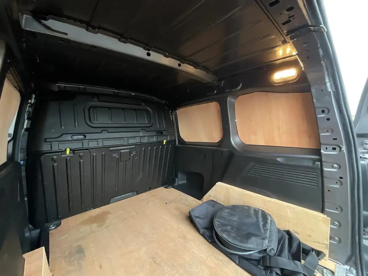 2023-citroen-berlingo-e-enterprise-edition-m-50kwh-800-big-14