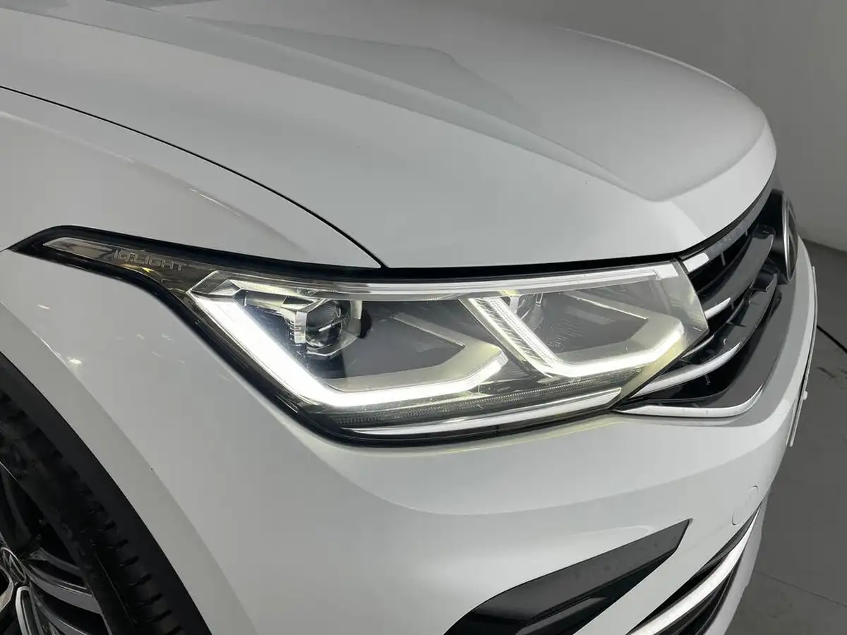 2020-volkswagen-tiguan-15-tsi-elegance-big-30