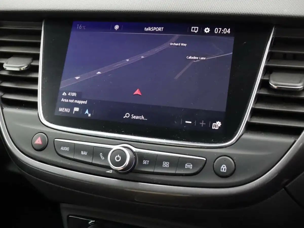 2018-vauxhall-crossland-x-16-tech-line-nav-120ps-big-13