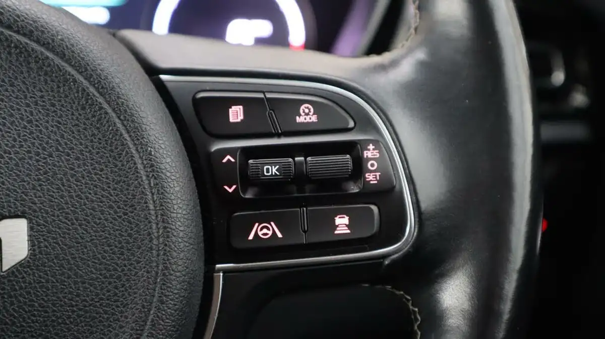 2022-kia-e-niro-ev-4-big-24