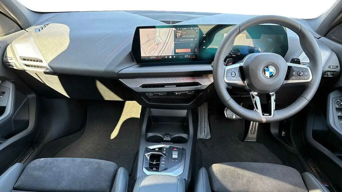 2024-bmw-1-series-15-120-m-sport-big-4