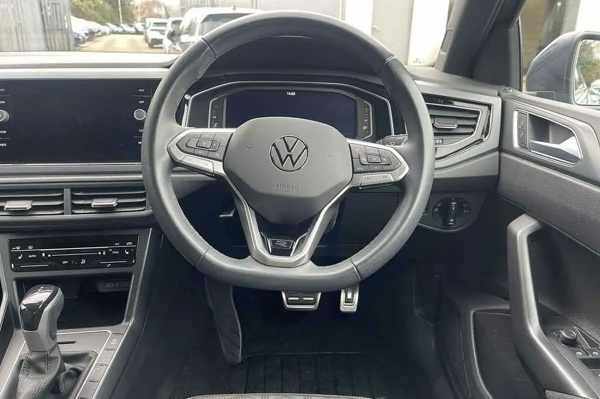 2023-volkswagen-polo-10-tsi-r-line-95ps-dsg-big-12