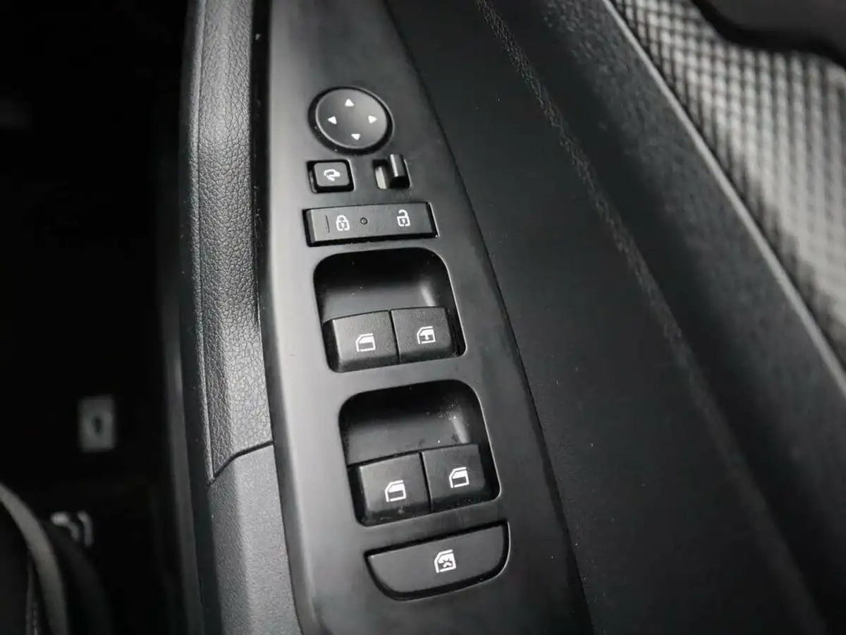 2023-kia-sportage-16-t-gdi-2-148bhp-big-24