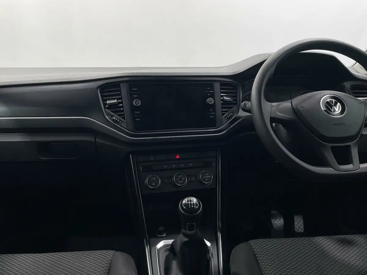 2021-volkswagen-t-roc-20tdi-s-big-15