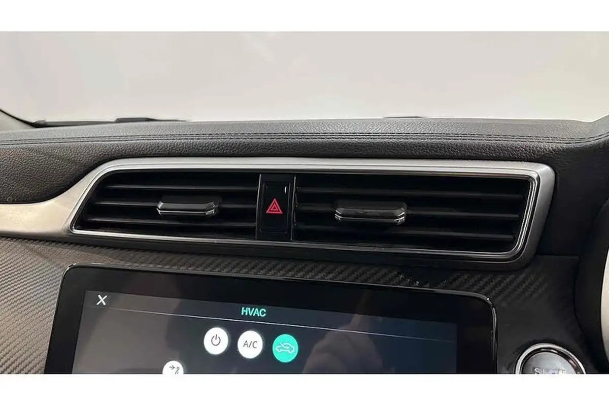 2021-mg-zs-suv-10t-gdi-excite-big-38