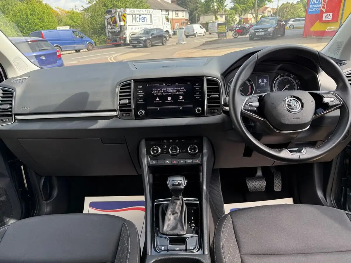 2021-skoda-karoq-15-tsi-se-technology-dsg-big-12