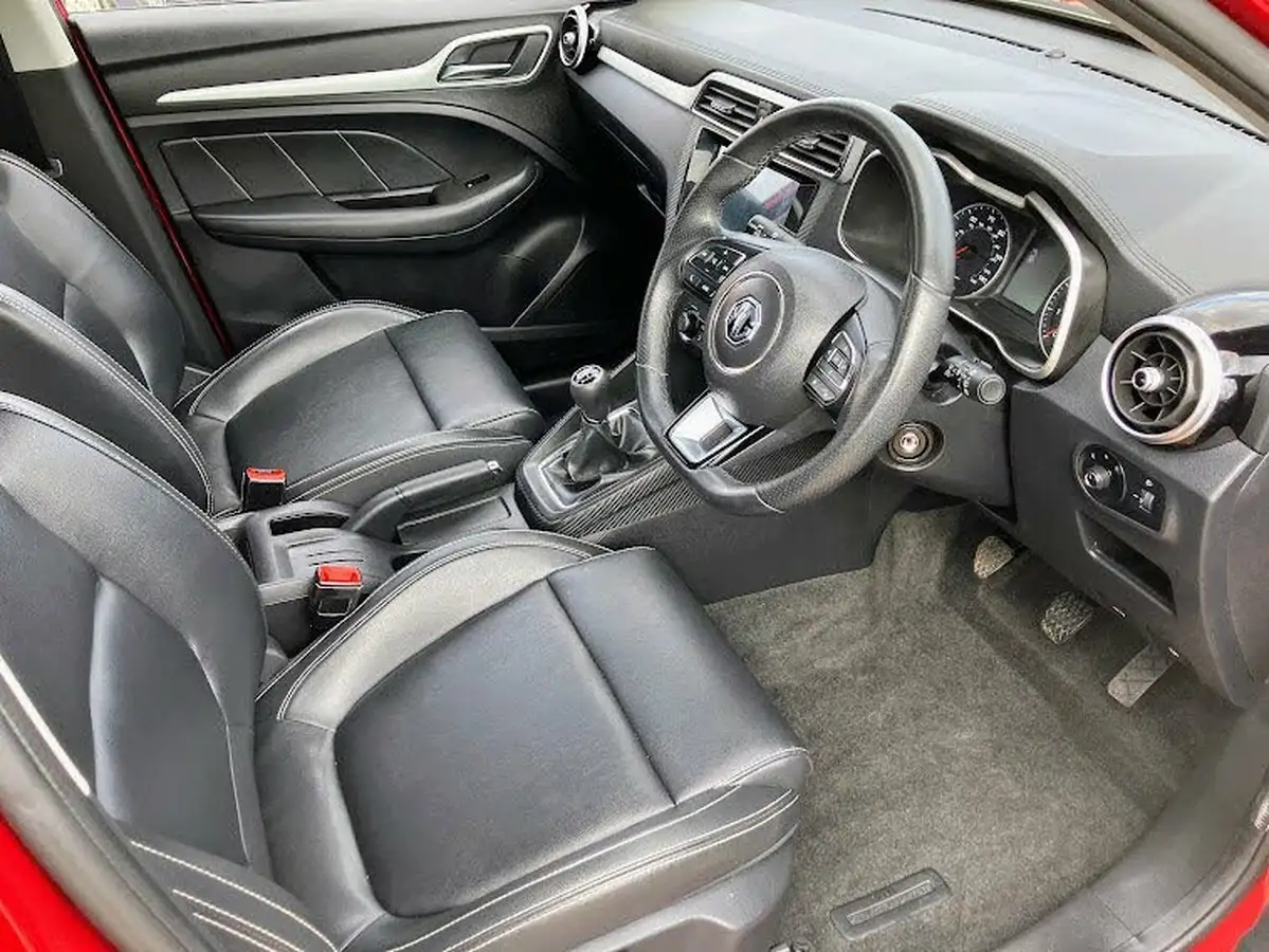 2018-mg-zs-suv-15-vti-tech-exclusive-big-17