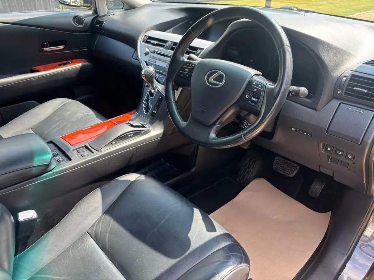 2009-lexus-rx-450h-35-se-i-big-1