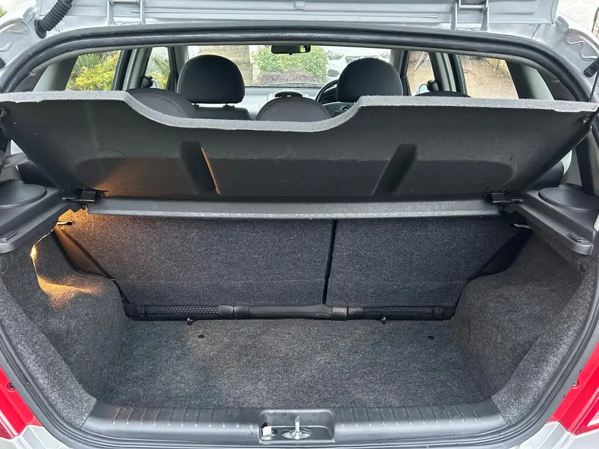 2008-chevrolet-kalos-12-se-big-30