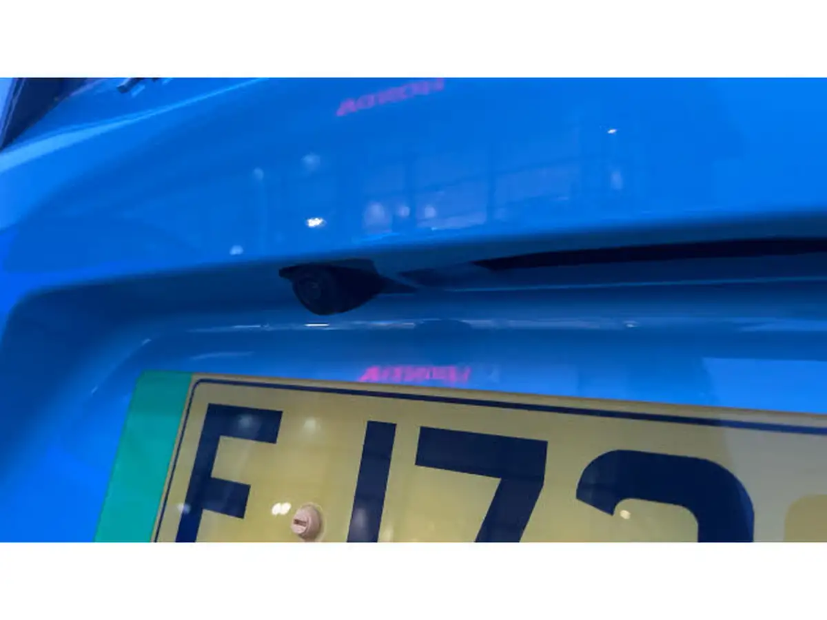 2023-honda-eny1-e-advance-big-25