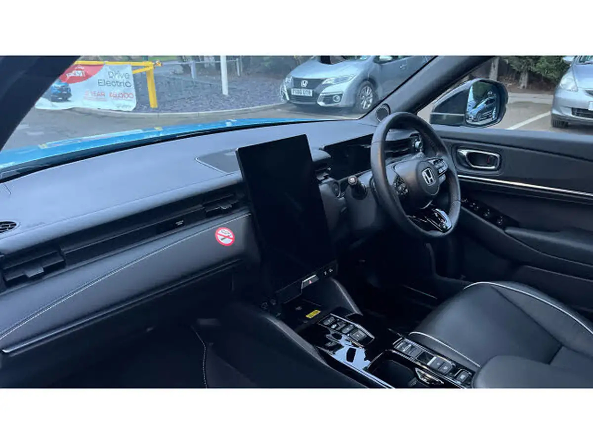 2023-honda-eny1-e-advance-big-1