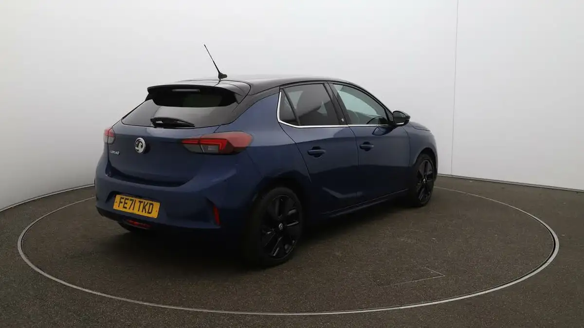 2021-vauxhall-corsa-e-elite-premium-big-51