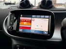 2019-smart-fortwo-small-11