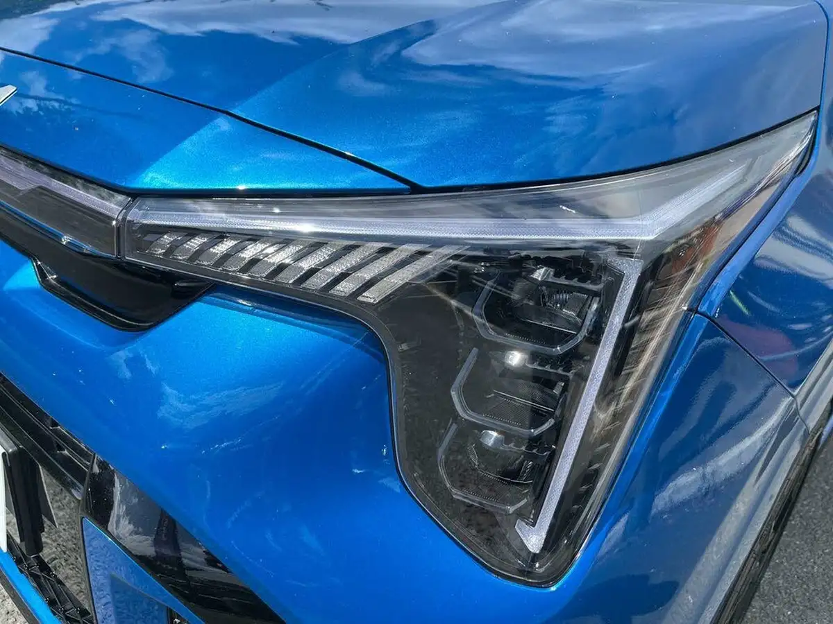 2024-kia-picanto-12-gt-line-s-big-18