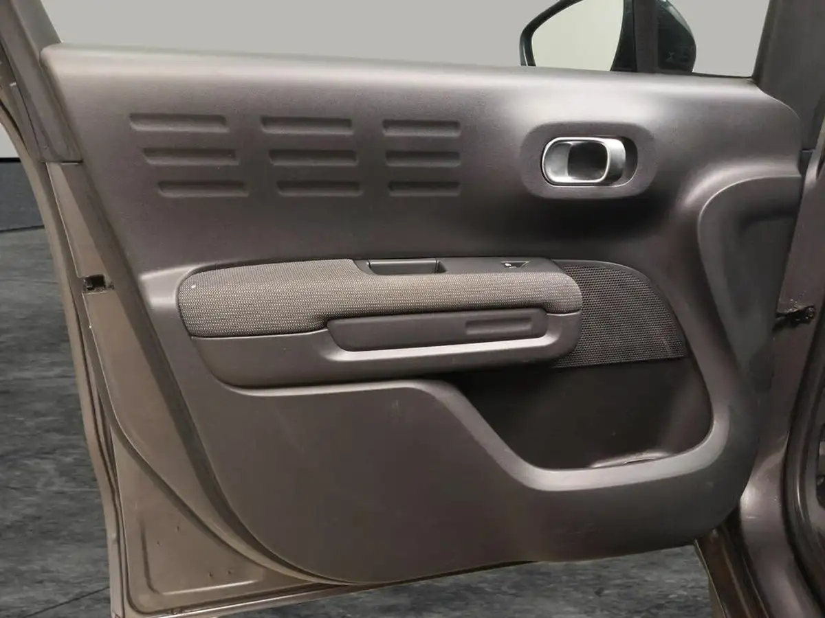 2022-citroen-c3-aircross-12-puretech-shine-110ps-big-23