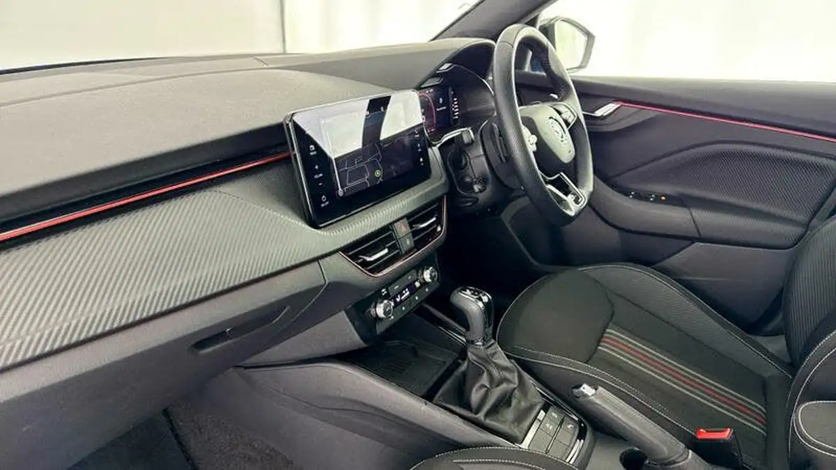 2024-skoda-kamiq-10-tsi-monte-carlo-116ps-dsg-big-1