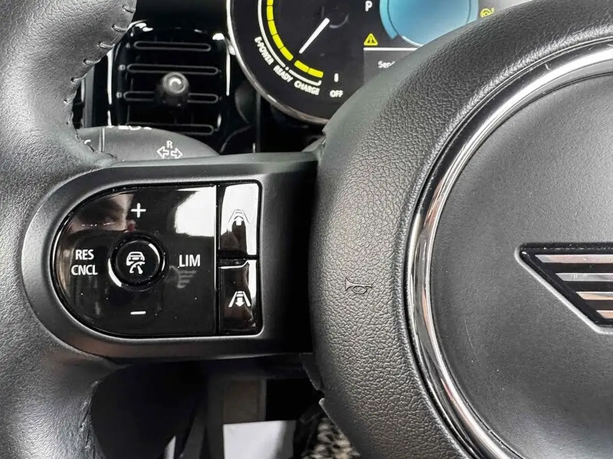 2021-mini-cooper-e-cooper-s-2-big-36