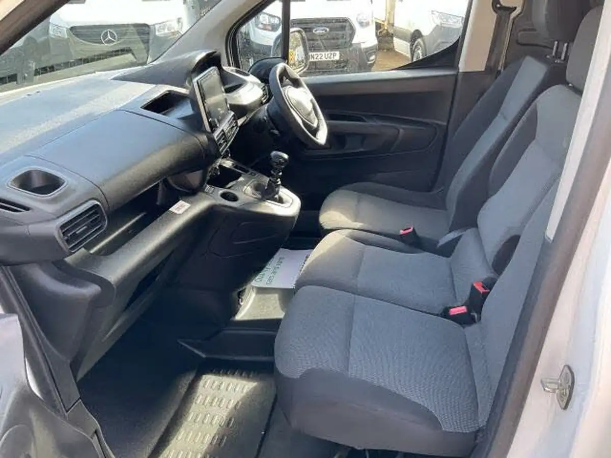 2022-peugeot-partner-15-bluehdi-1000-professional-premium-100pseu6d-big-6
