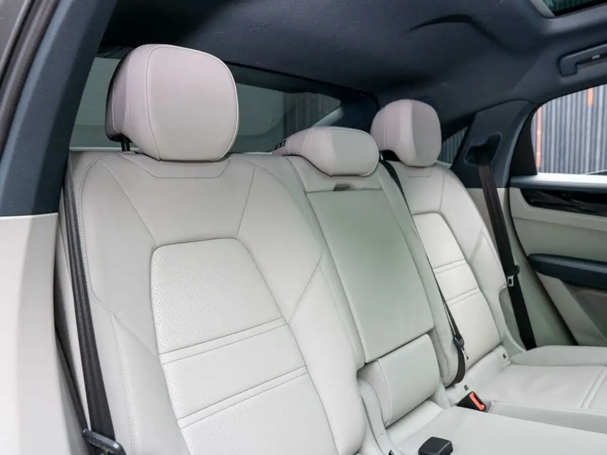 2019-porsche-cayenne-30-v6-e-hybrid-e-hybrid-coupe-big-19