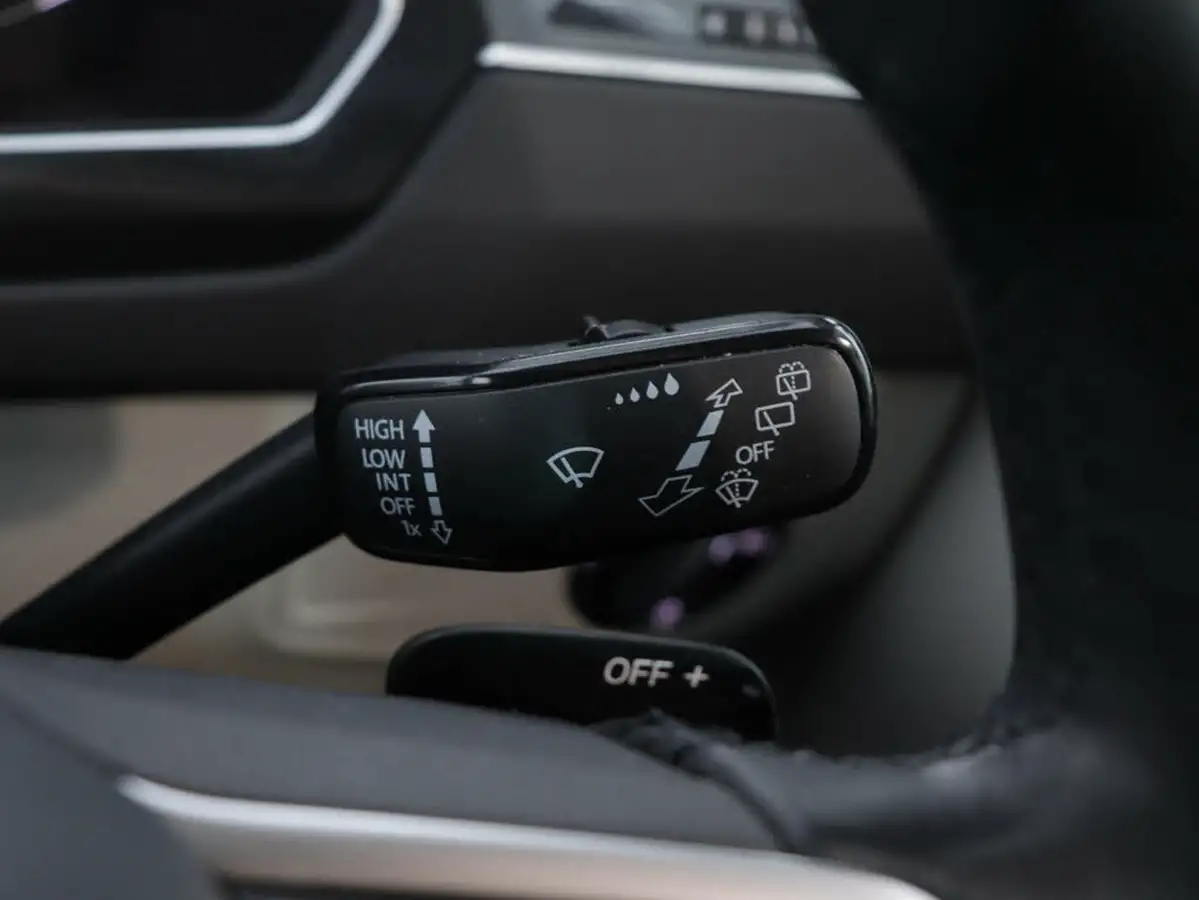 2021-volkswagen-tiguan-20-tsi-elegance-big-32