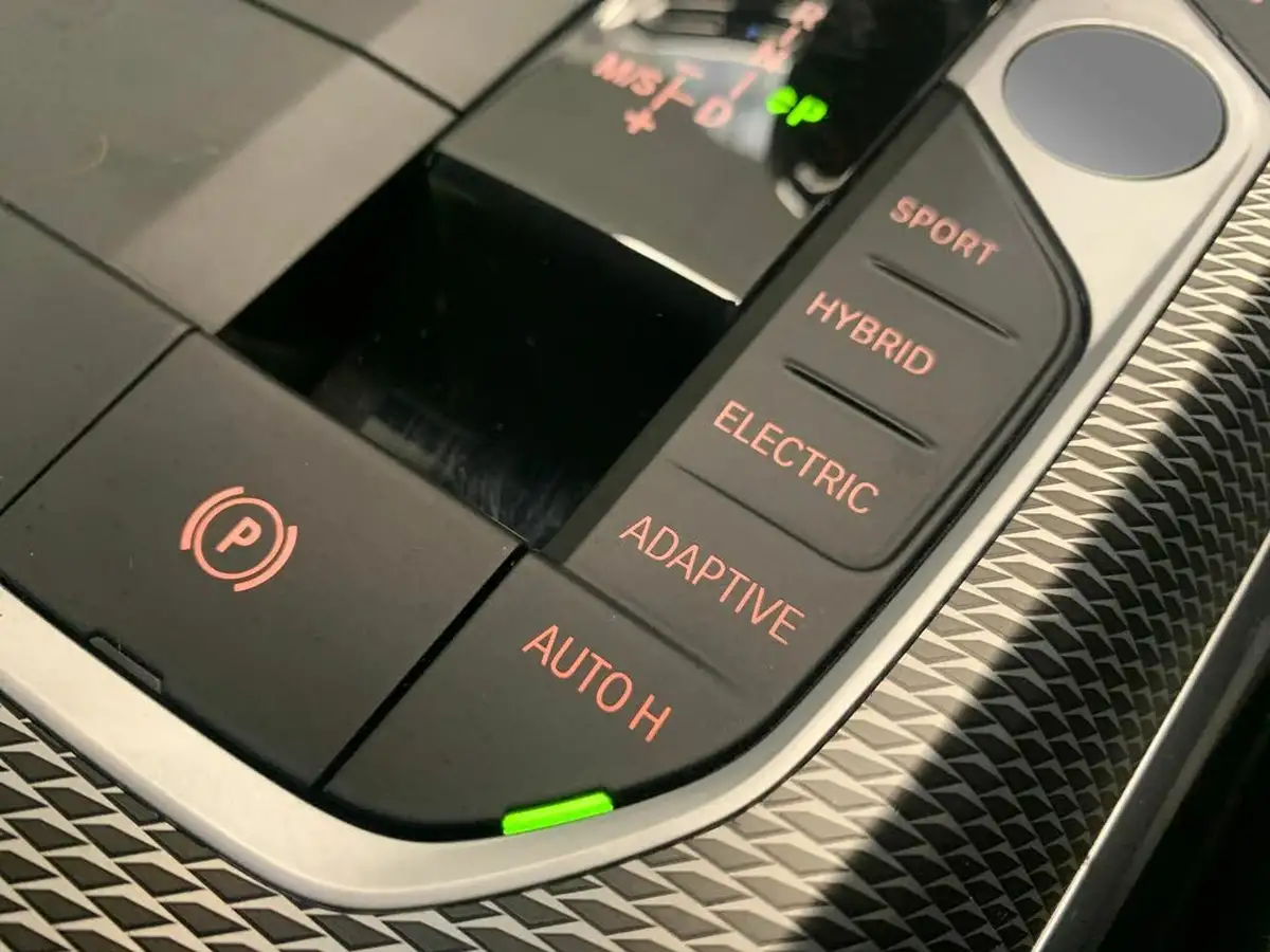 2021-bmw-3-series-20-330e-m-sport-touring-5d-big-14