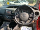 2016-toyota-yaris-133-design-small-11