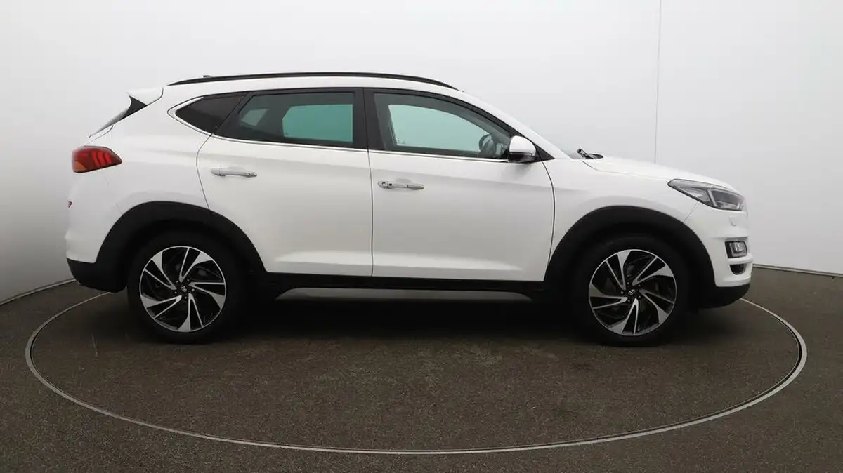 2019-hyundai-tucson-big-43