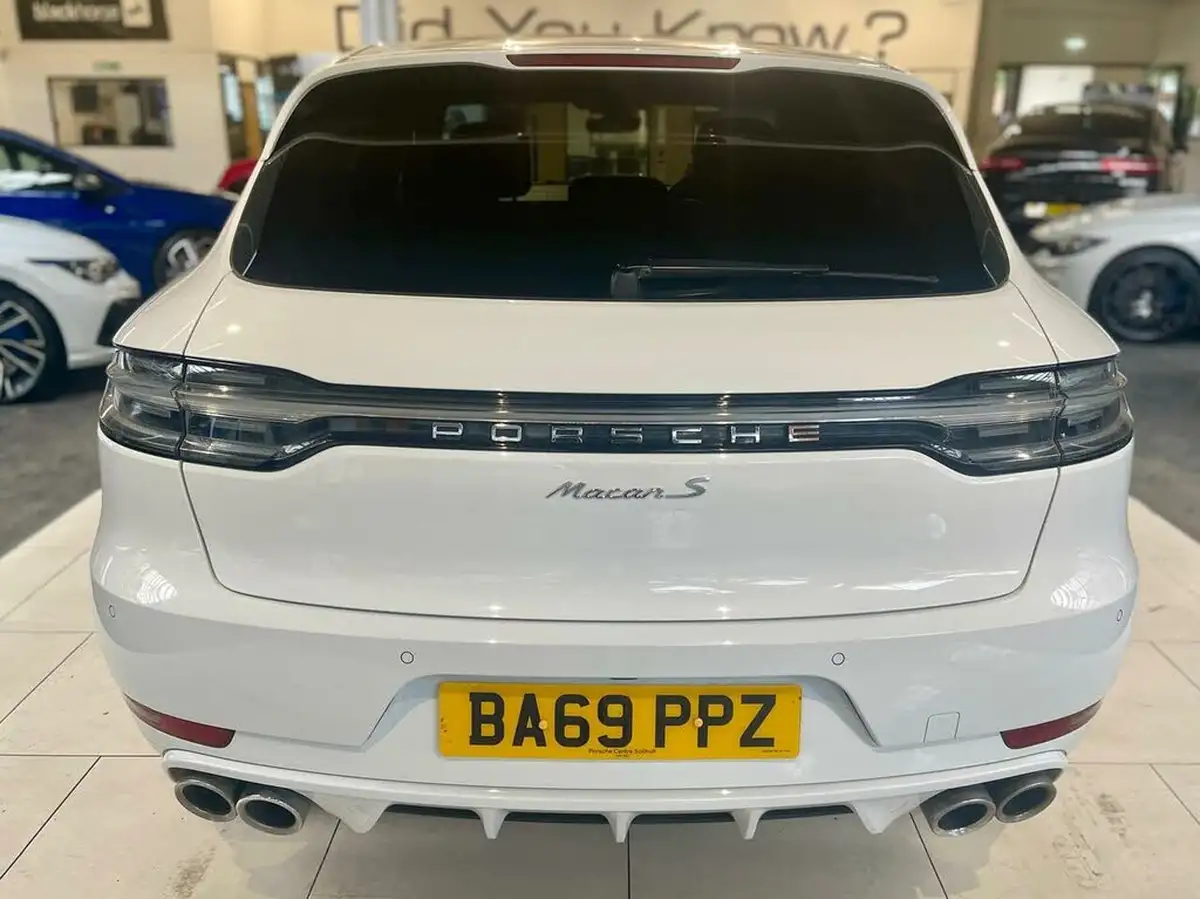 2019-porsche-macan-30-v6-s-big-4