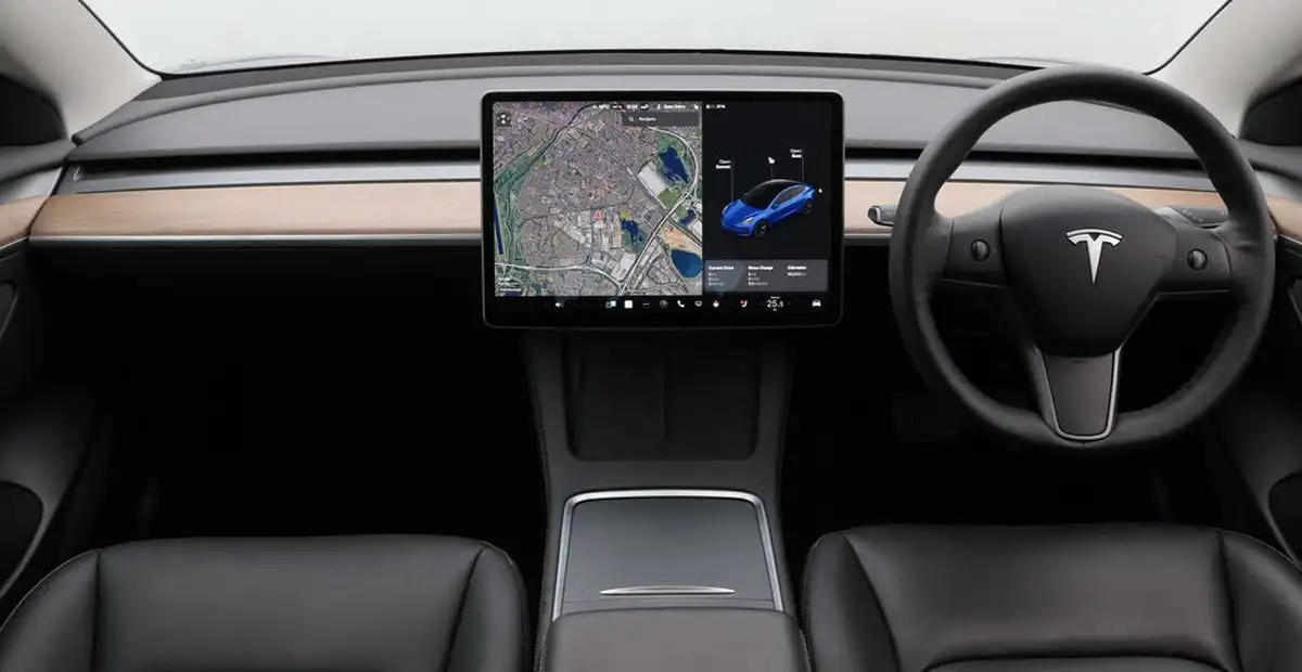 2021-tesla-model-3-e-long-range-4x4-big-13