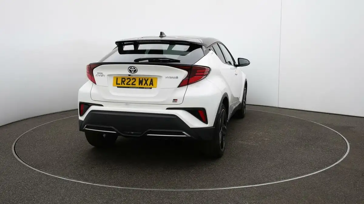 2022-toyota-c-hr-18-vvt-i-gr-sport-big-47