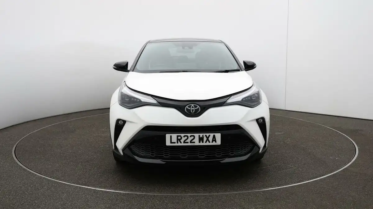 2022-toyota-c-hr-18-vvt-i-gr-sport-big-2