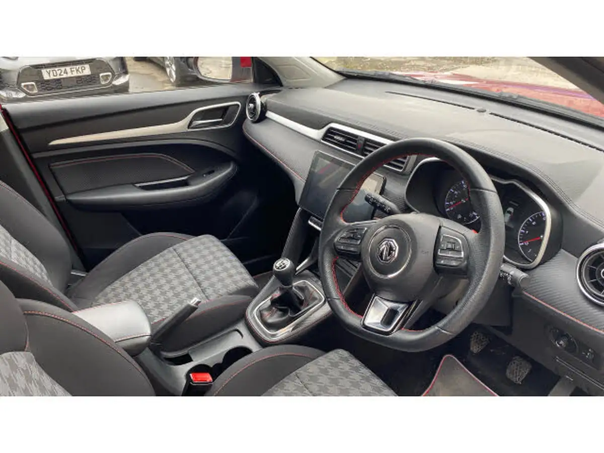 2023-mg-zs-suv-15-vti-tech-excite-big-10