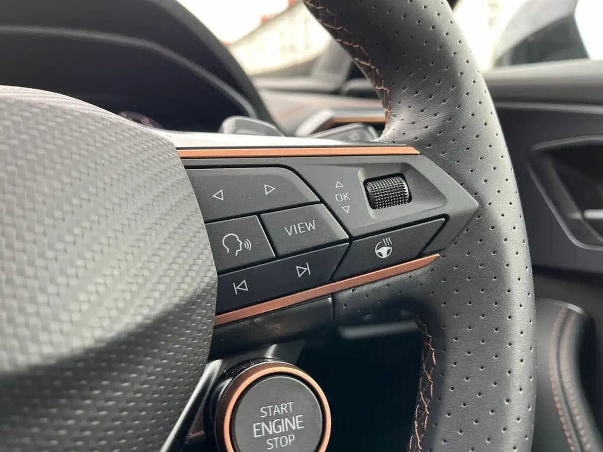 2025-cupra-formentor-15-e-hybrid-vz1-big-20