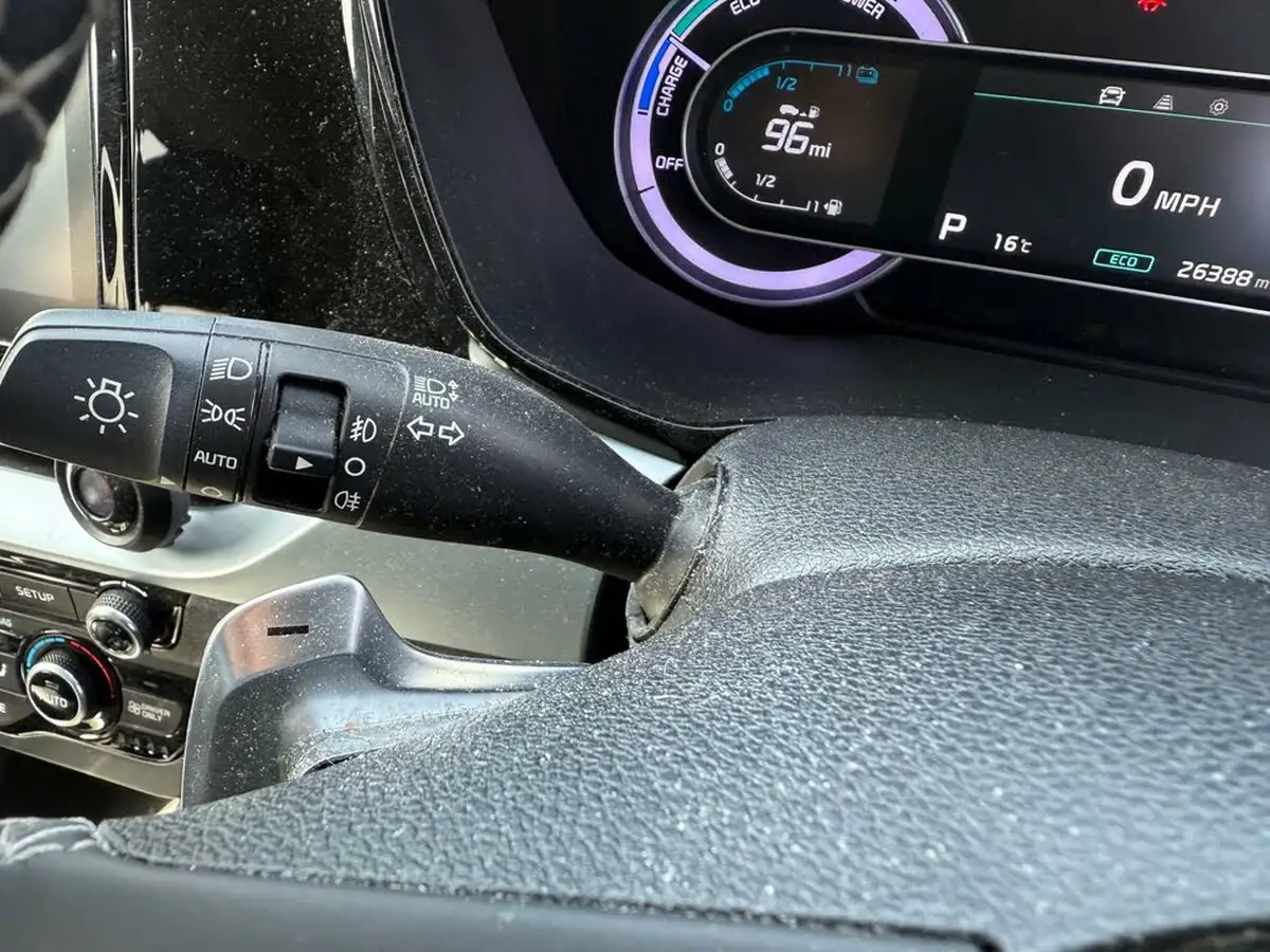 2022-kia-niro-16-gdi-2-139bhp-156kwh-big-35