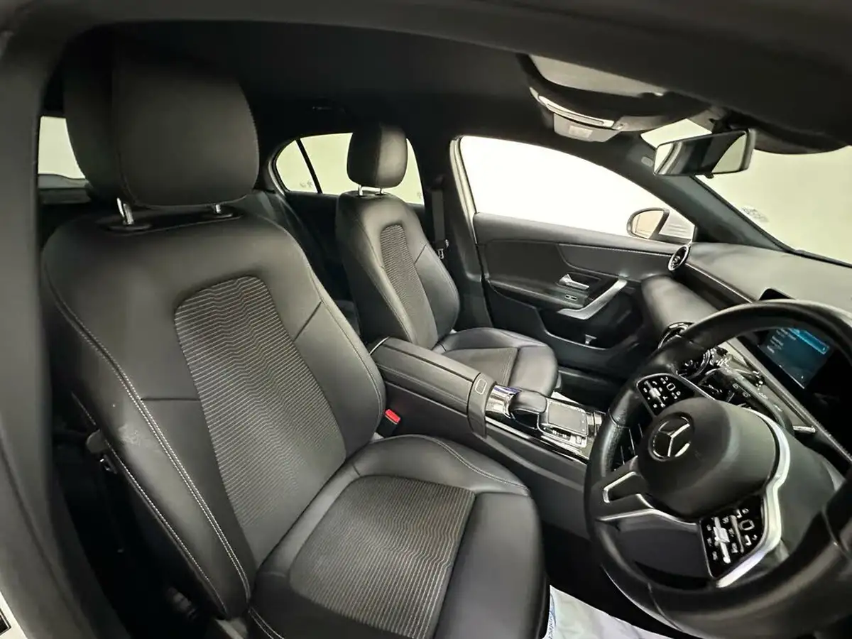 2019-mercedes-benz-a-class-15d-a180d-sport-hatchback-5d-7g-dct-big-10