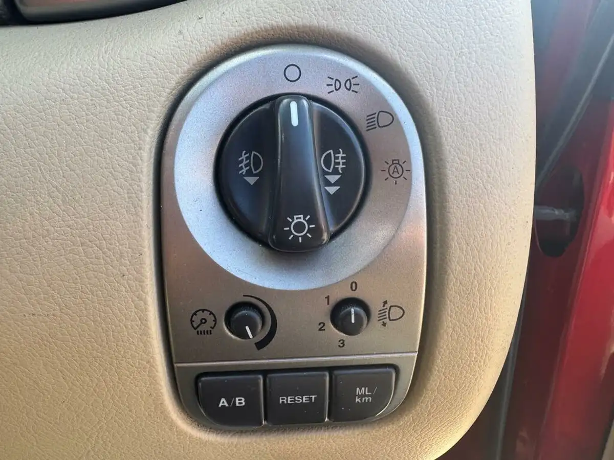 2008-jaguar-x-type-22td-s-dpf-estate-5d-auto-big-26