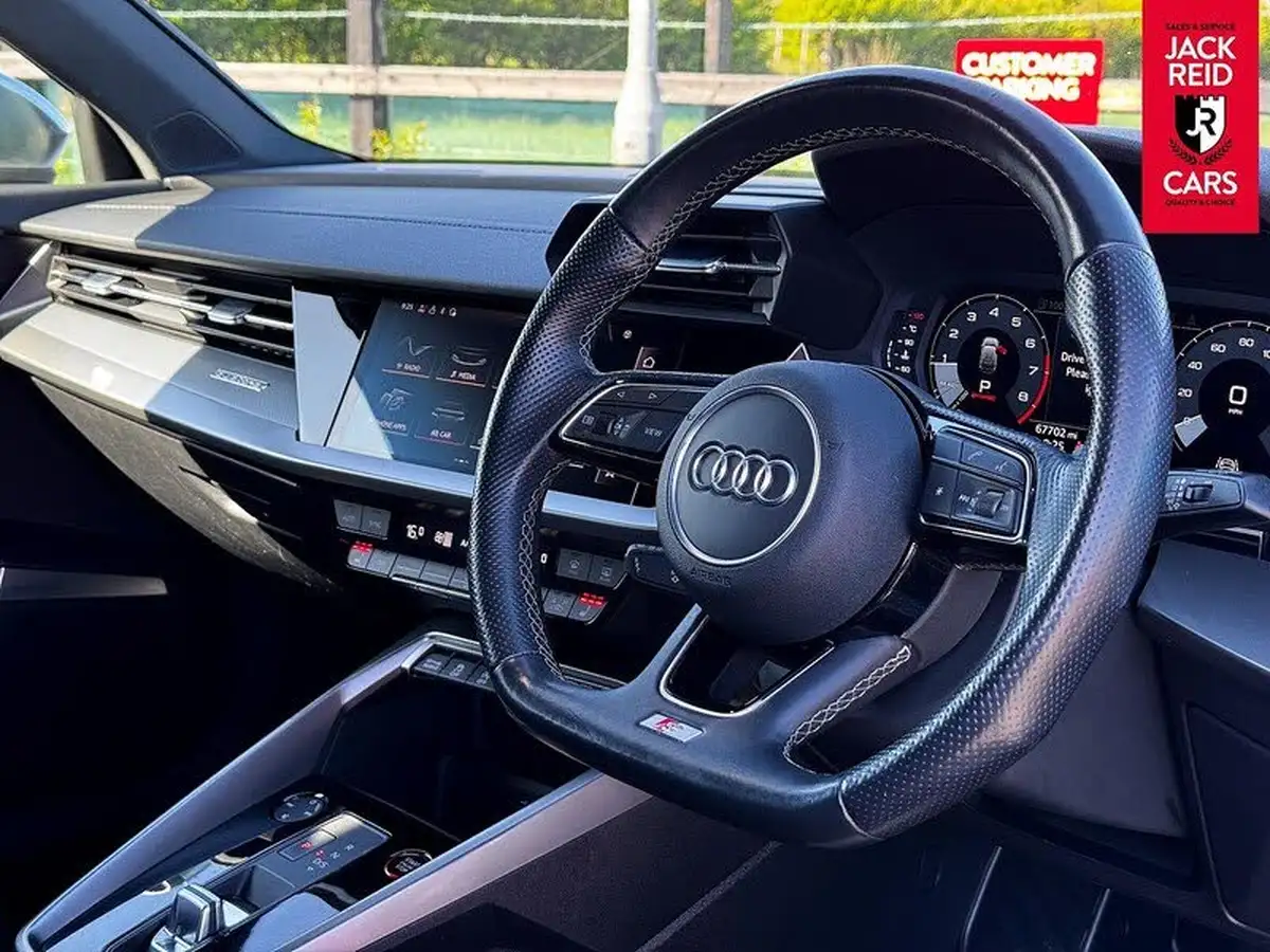 2021-audi-s3-20-tfsi-sportback-5d-big-8