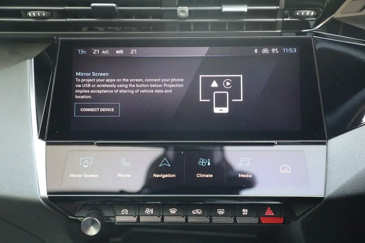 2023-peugeot-408-16-puretech-gt-225ps-big-42