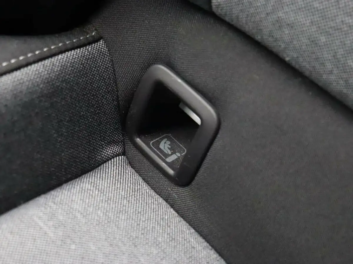 2022-seat-ateca-15-ecotsi-se-technology-dsg-big-33