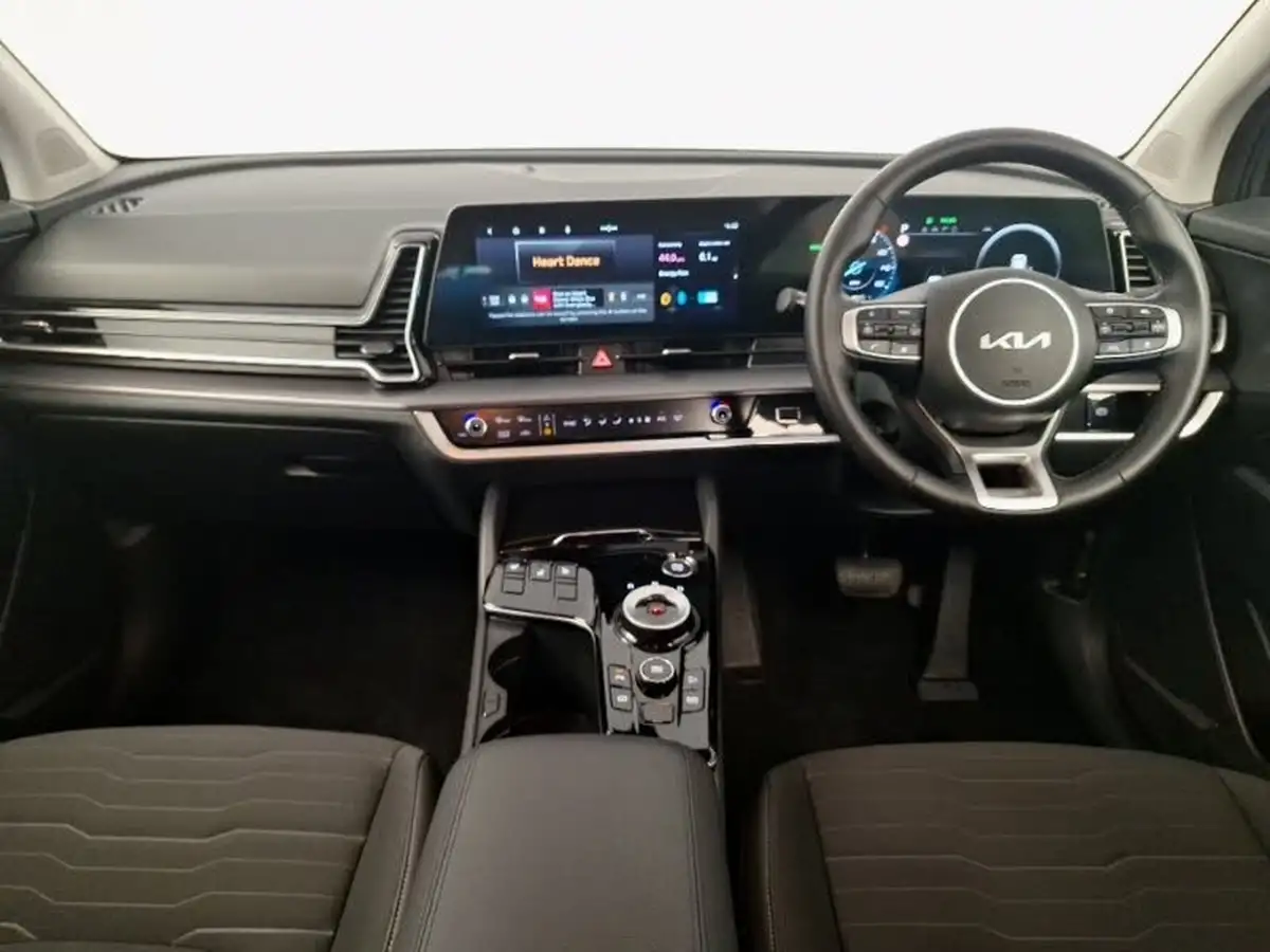 2024-kia-sportage-16-t-gdi-3-207bhp-hev-auto-big-2