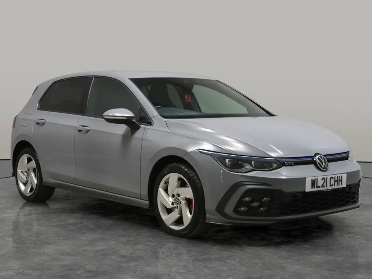2021-volkswagen-golf-14-tsi-gte-big-10