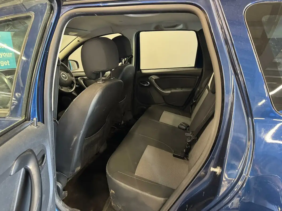 2016-dacia-duster-15dci-laureate-110bhp-ss-station-wagon-5d-big-14